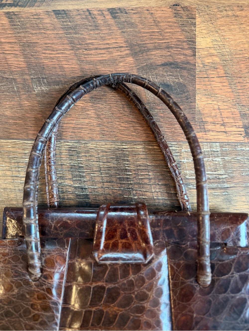 Vintage Genuine Alligator Purse - Picture 6 of 9